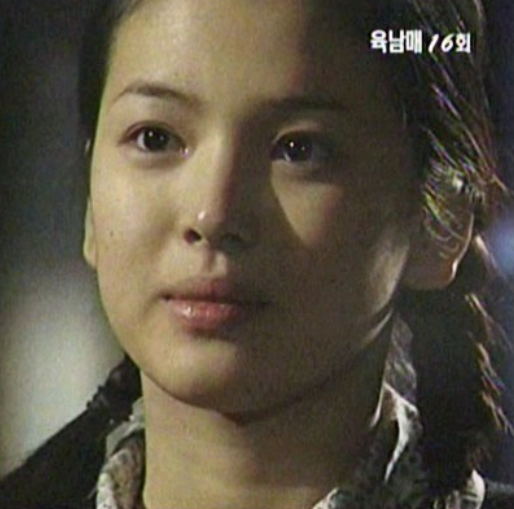 44세 송혜교 나이 실화? 단발미모부터 드라마 필모 남자친구 재조명까지 프로필 완벽 정리!