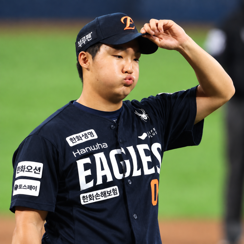 “156km 특급 유망주가 왜 이렇게 됐나” 한화 정우주, 9이닝당 볼넷 7.29개까지 폭증