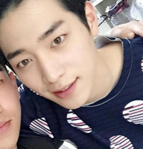 서강준 갈색 눈동자 실제 렌즈일까? 나이 본명 군대부터 대상 수상 드라마 "너 말고 다른 연....