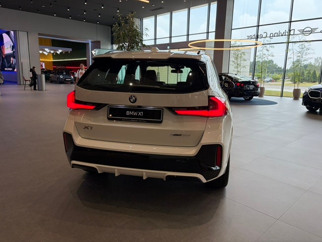 [영종도 BMW 드라이빙 센터] "이게 정말 막내 맞아?" 신형 BMW X1 xDrive20i M Spt 실물 탐방기 (실내·....