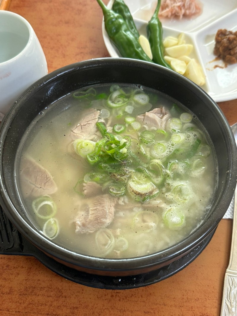 [부산]부산 해리단길 최자로드 국밥 맛집:: 갓성비 국밥의령식당 리뷰