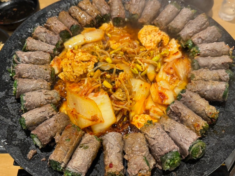 [남포동맛집] 직접 구워주는 고기말이와 촉촉한 육전이 일품인 “아수라 남포점” 방문 후기