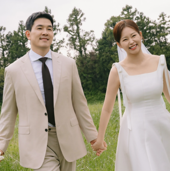 “나솔 21기 영철과 결혼” 배우 이지연 나이 프로필 미스글로브 직업 남편 결혼 최신근황