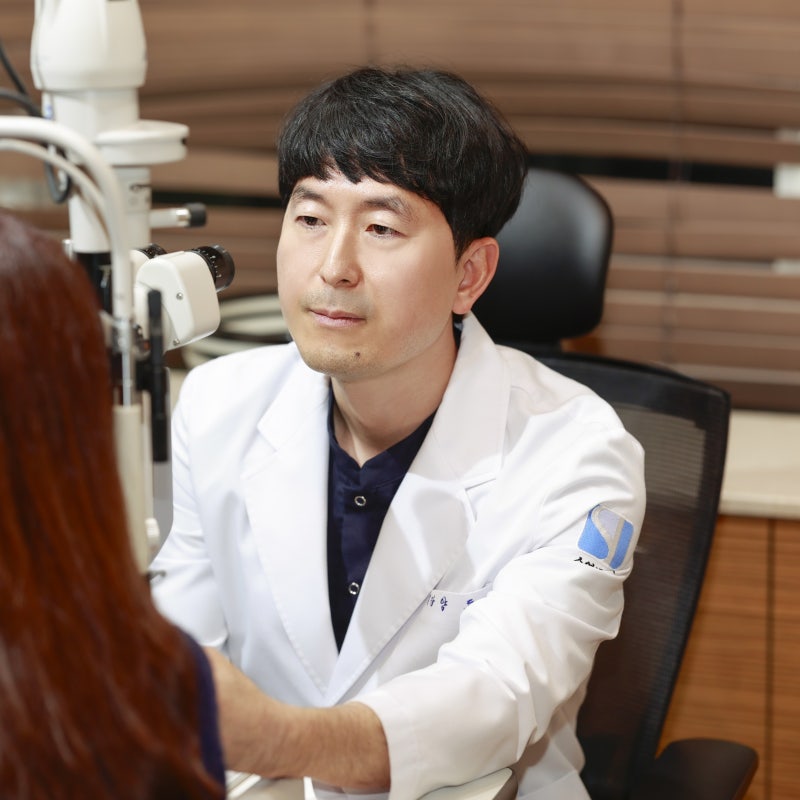 스마일라식프로 가격 같은 장비인데 왜 금액은 다를까요?