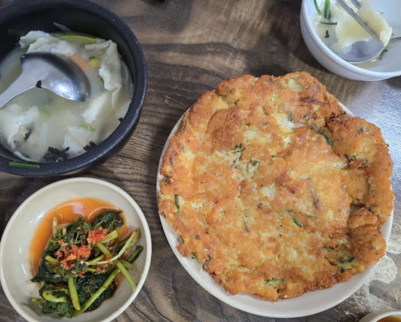 [종로/삼청동 맛집]언제나 줄이 길게 늘어서있는 인기맛집 '삼청동수제비'(+수제비, 녹두전, ....