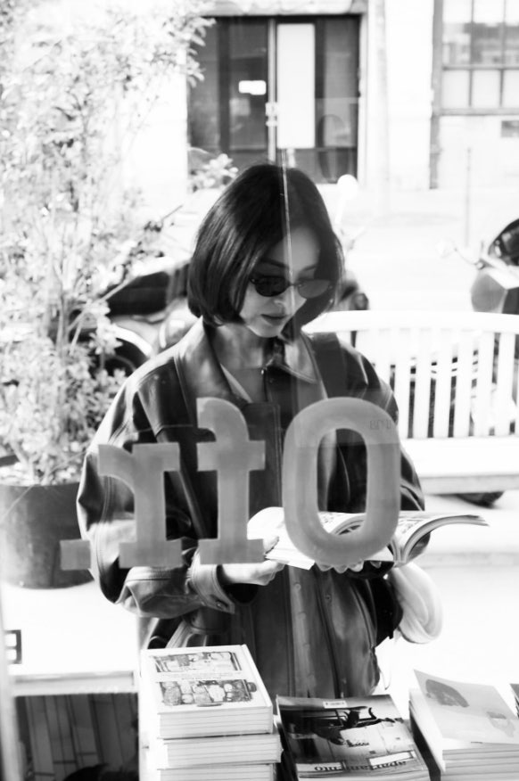 "단발병 유발자 송혜교 사복 패션" 레더 자켓부터 자켓 셋업까지 가을 감성 OOTD 착장 파헤치....