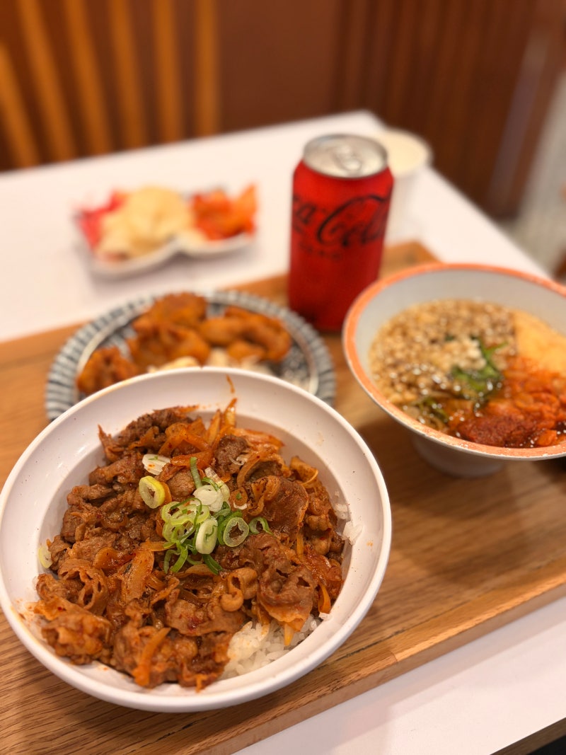 [강남구청역 맛집] 혼밥하기 좋은 가성비 맛집 동경규동 내돈내산 후기