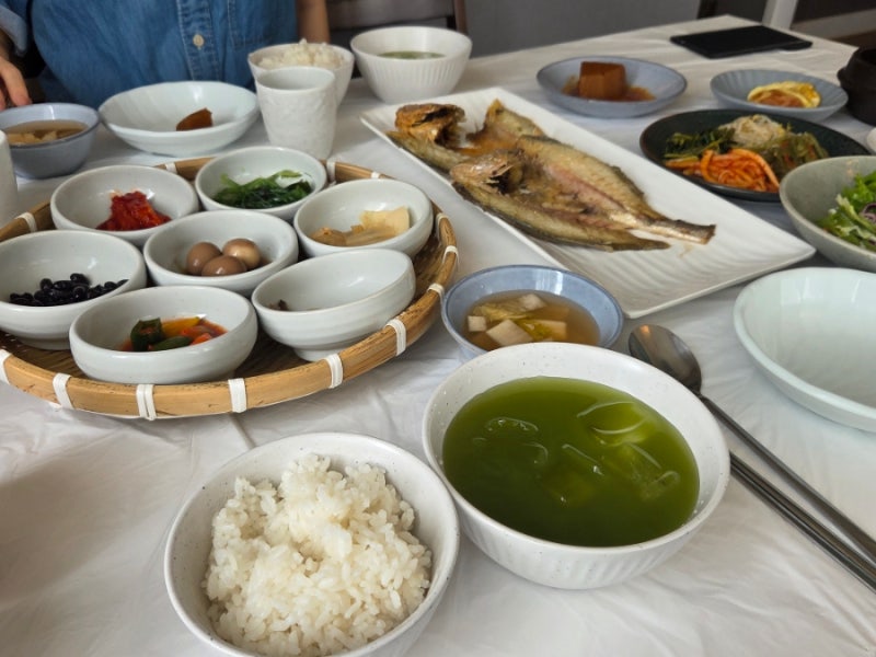 속초 한정식 맛집 동달속초 재방문, 보리굴비정식 녹차밥부터 푸딩 후식까지
