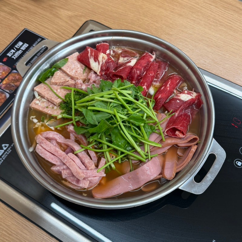 [일산] 가성비 좋은 일산호수공원부대찌개 전문점 ‘부대옥 일산호수공원점’