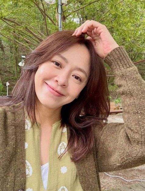 강성연 재혼 3년 만의 근황? 남편이 직접 밝힌 첫 만남 장소가 뜻밖이었습니다