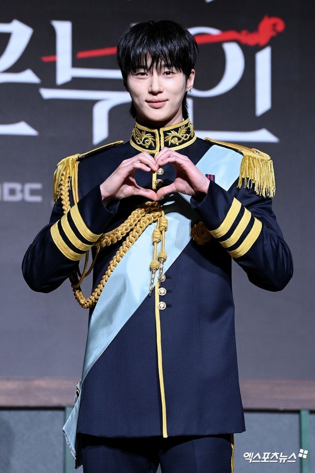 Byeon Woo-seok's Drama Appearances and Fan Meeting Schedule - A Complete Overview