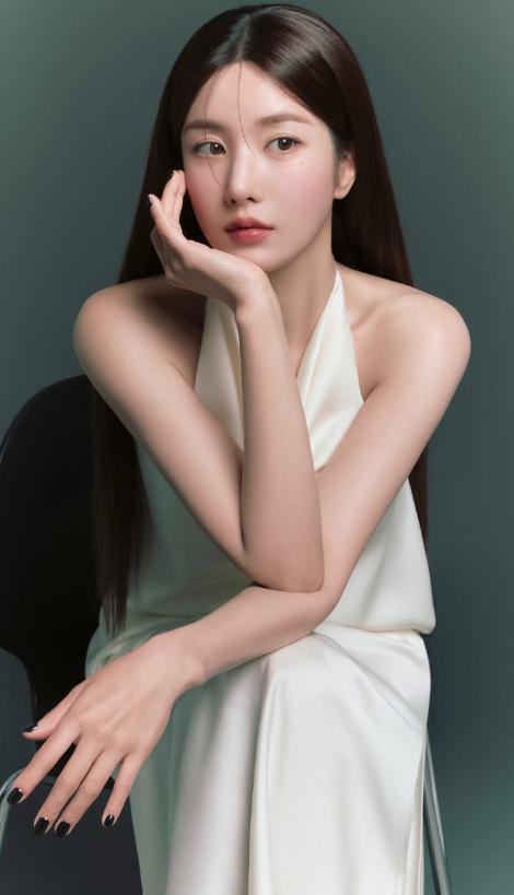 권은비, 스케줄 이동 중 차량 접촉사고…“다친 곳 없이 괜찮아”