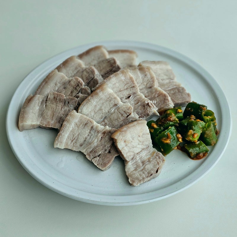 집에서 다시 만든 돼지 수육 삶는법 초간단 오겹살 보쌈 맛있게 삶는 시간 맛내기 순서