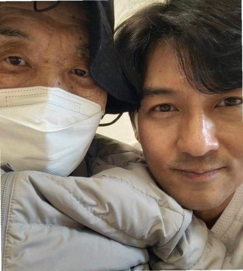 이필모 부친상 비보, 어머니 부고도 못 전했던 애틋한 가족사