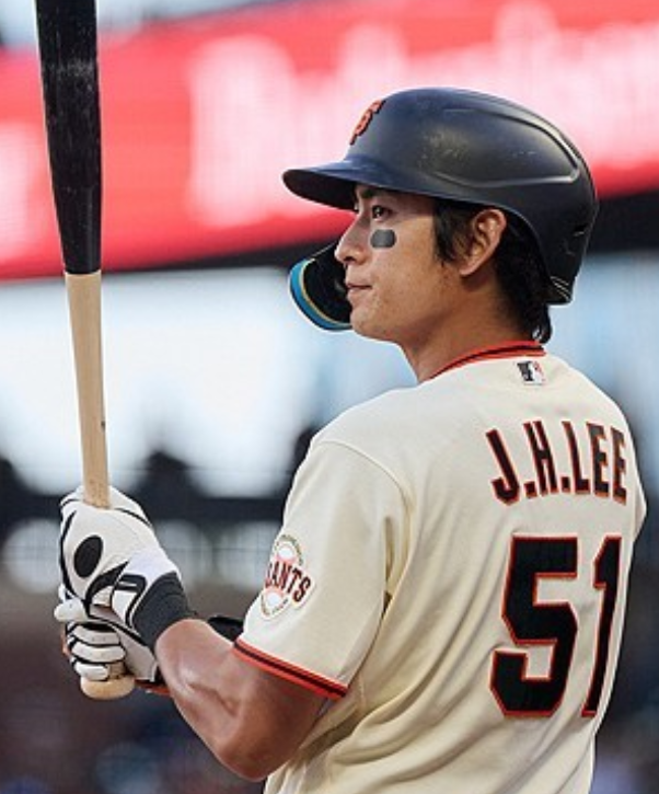 [MLB] 이정후 5타수 무안타 침묵, SF 싹쓸이 패배 속 송성문과의 맞대결 결과는?