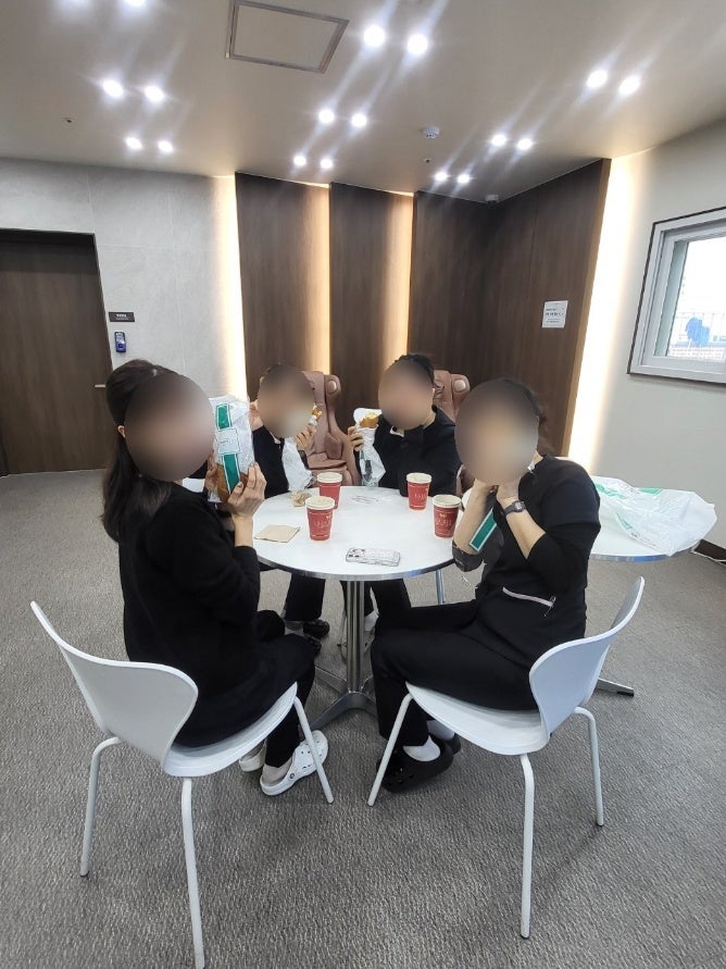 요양병원 간호조무사 실습, 같은 병원 안에서도 층이 바뀌면 하루가 달라집니다