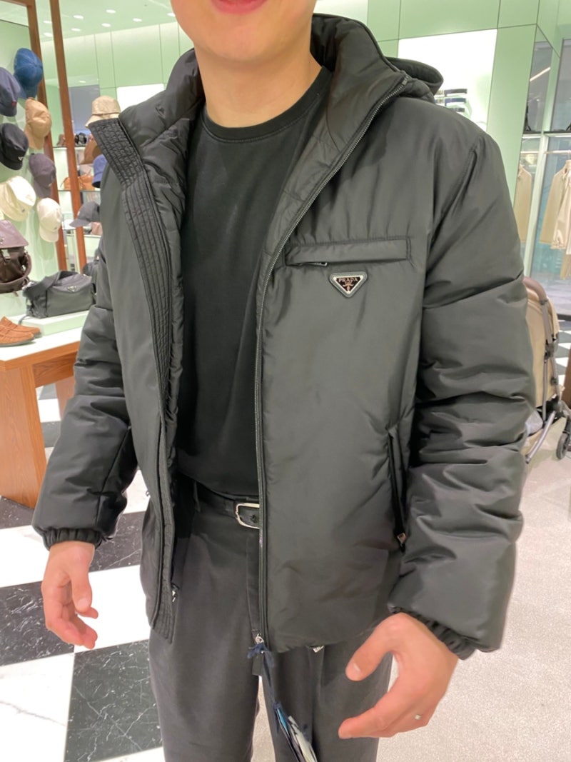 프라다 리나일론 푸퍼 재킷 남자 패딩 가격, 구매후기