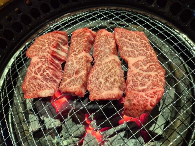 울산 북구 천곡동 맛집 우진숯불화로구이, 숯불에 구워 먹는 한우 제대로 즐기기