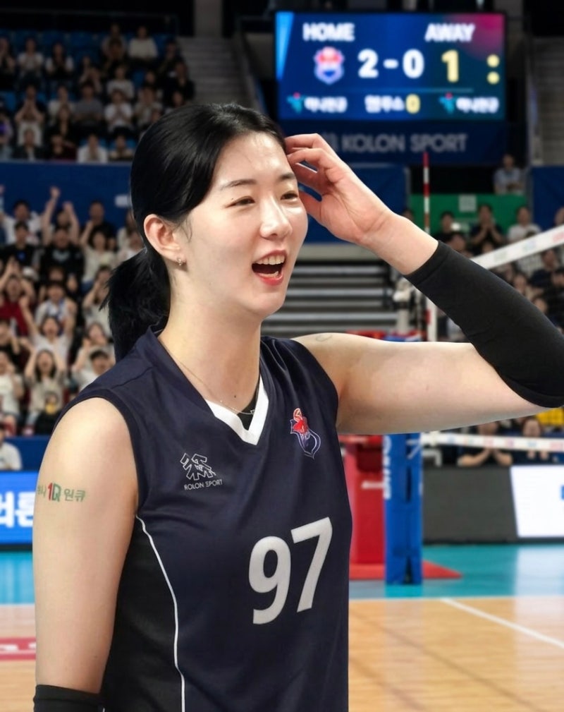 "8억 대박 시대 종말!" 강소휘·양효진 터트린 억대 재팟, 5억대로 강제 제한된 이유