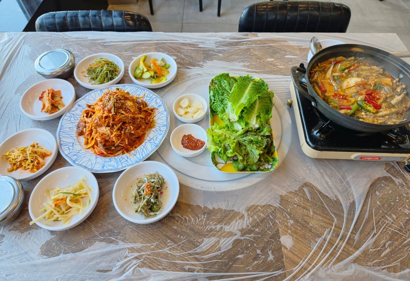 남해 쏠비치 맛집 오션뷰 데이트 코스 설리바베큐 멸치쌈밥 후기