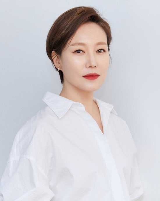 "결혼 생각 없다 했는데.." 7년간 이혼을 숨긴 여배우.jpg