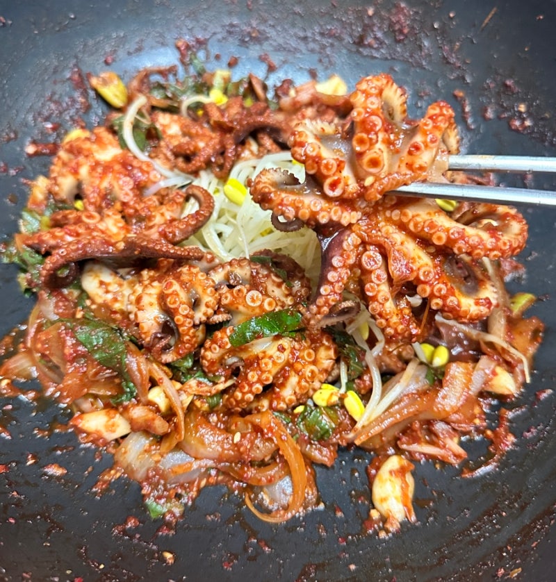 쭈꾸미 낚시 요리｜쭈꾸미볶음 양념장, 펜션에서 바로 볶기