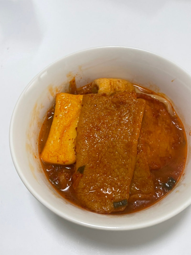 마켓컬리 추천템 고래사어묵 김치우동전골 밀키트 내돈내산 후기