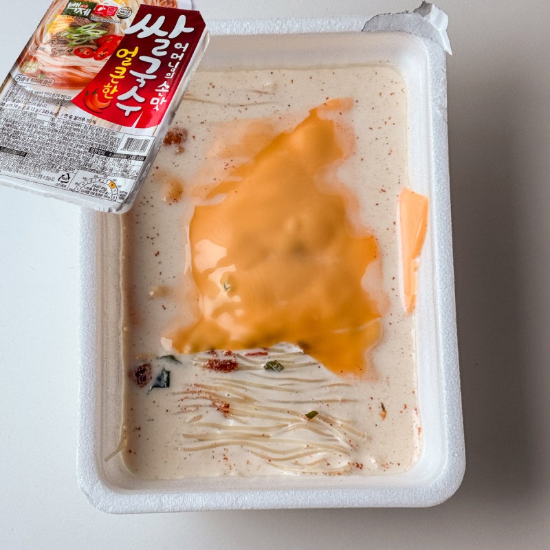 와뜨기 백제쌀국수 얼큰한맛 +우유 까르보나라 레시피 및 후기