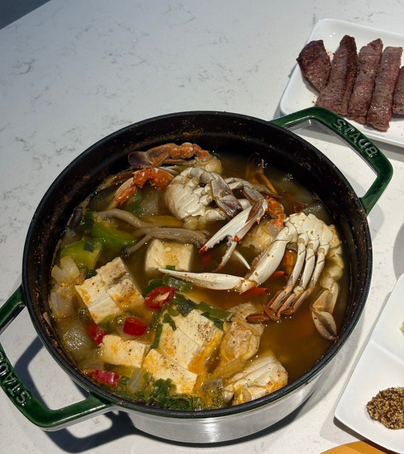 [가을 제철요리] 단돈 6천원 냉동꽃게로 만드는 시원한 꽃게탕 재료와 레시피