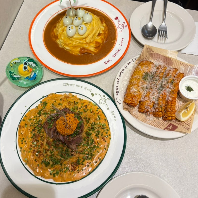 홍대 파스타 맛집 오밀 홍대ㅣ서울 가성비 이탈리안 브런치 이색맛집 데이트 코스 오므라이....