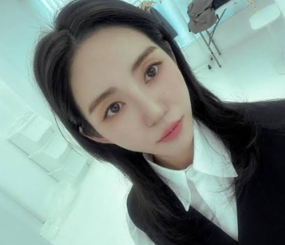 권민아 피부 화상 리프팅 시술 소송 AOA 근황 나이 프로필 인스타