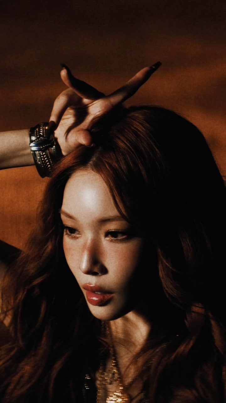 청하, 박재범과 3년 동행 종료 신곡 발표 2주도 안 됐는데…