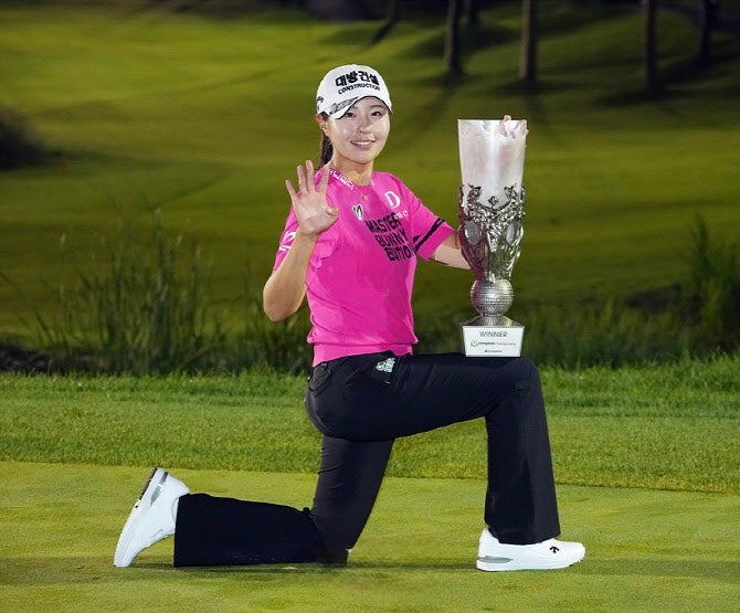 [골프] 성유진, LPGA 한 시즌 뒤 국내 복귀…4차 연장에서 거둔 KLPGA 4승째