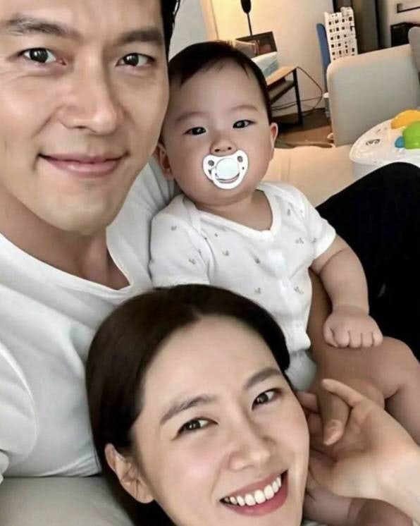 "이렇게 생기면 배우 안하기 힘든 얼굴" 현빈♥손예진 아들 어떻게 생겼길래