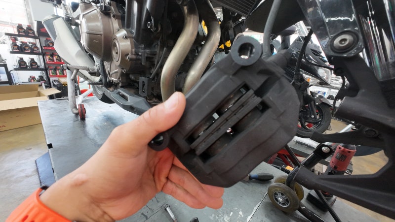 CB500F 앞,뒤타이어 교체하기 (26-09-14)