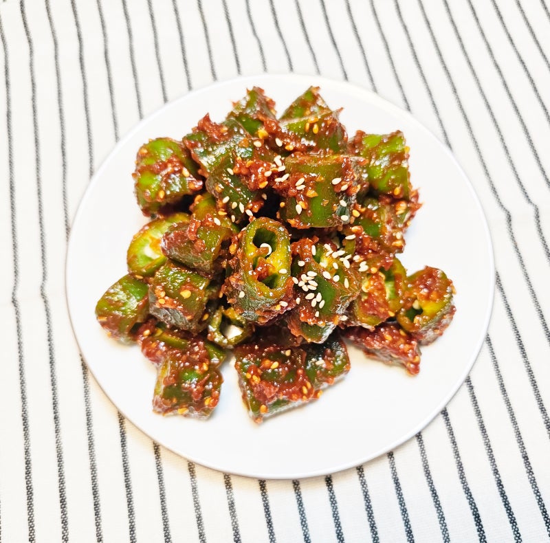 아삭하고 맛있는 오이고추 된장무침 만드는 법 간단한 양념 레시피