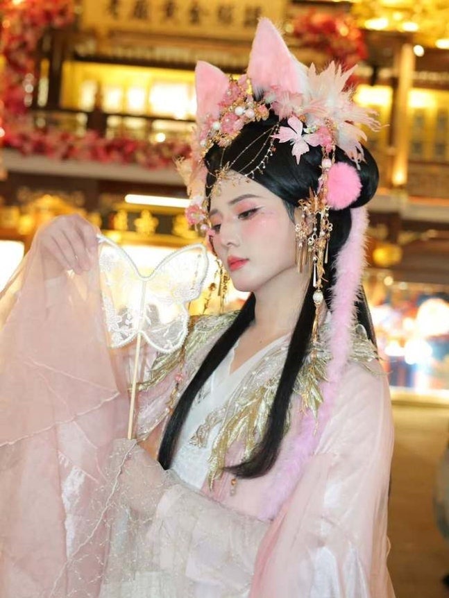 진짜 본인 맞아? 계정 털린 줄 알았던 데이식스 영케이 해킹 의심 메이크업의 충격적 전말
