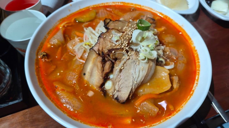 군산역맛집 짬뽕관 군산내흥점에서 시원하게 먹었네요~