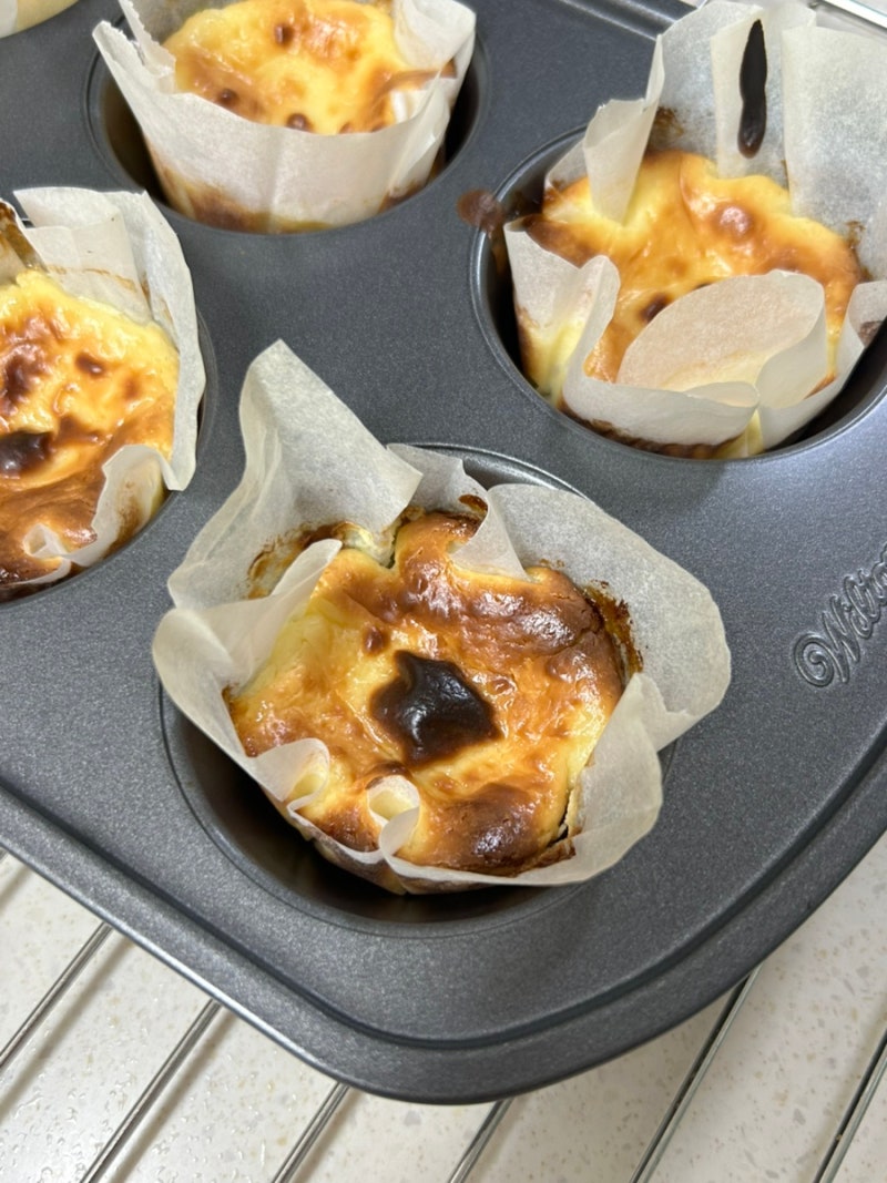 홈베이킹 바치케 만들기 레시피/ 필라델피아 크림치즈 사용 생크림 대신 우유로 만든 바치케