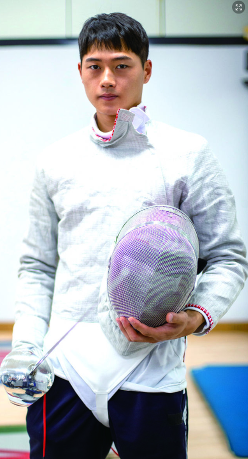 오상욱은 어떻게 세계 최강이 됐나? 형 따라 시작한 펜싱부터 파리 올림픽 2관왕·2026 아시안....