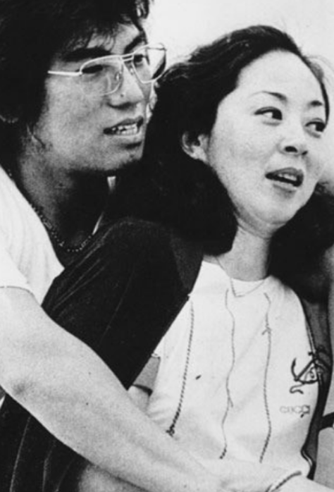 “33년을 부부로 살았는데…” 나훈아 아내가 두 번이나 이혼 소송한 이유