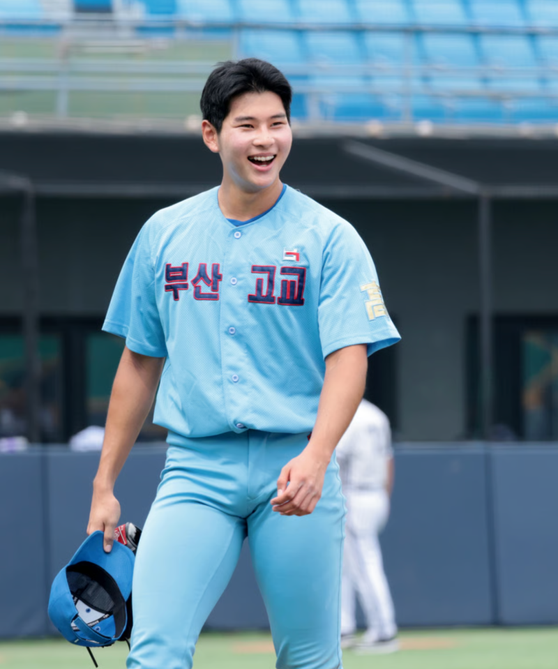 부산고 하현승 롯데 자이언츠에 올 수 있을까, 거취 프로필 양키스 제안 거절