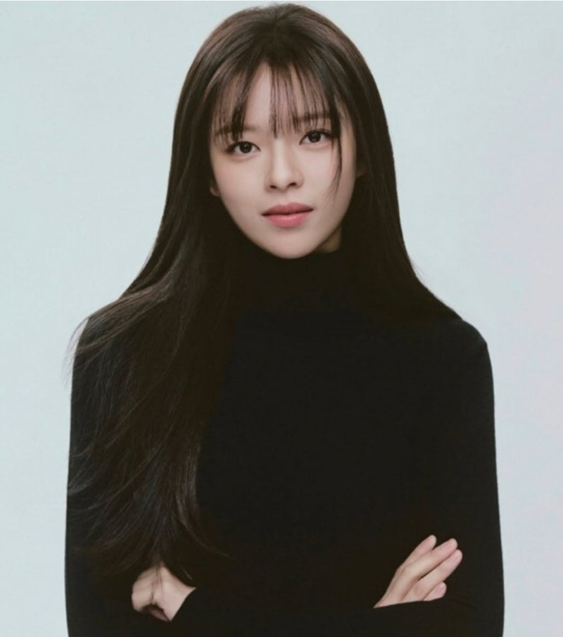 A New Start for TWICE Jeongyeon as Actress Yoo Jeongyeon! Her Current Status and Tips for Overcoming Steroid Side Effects and Weight Loss.