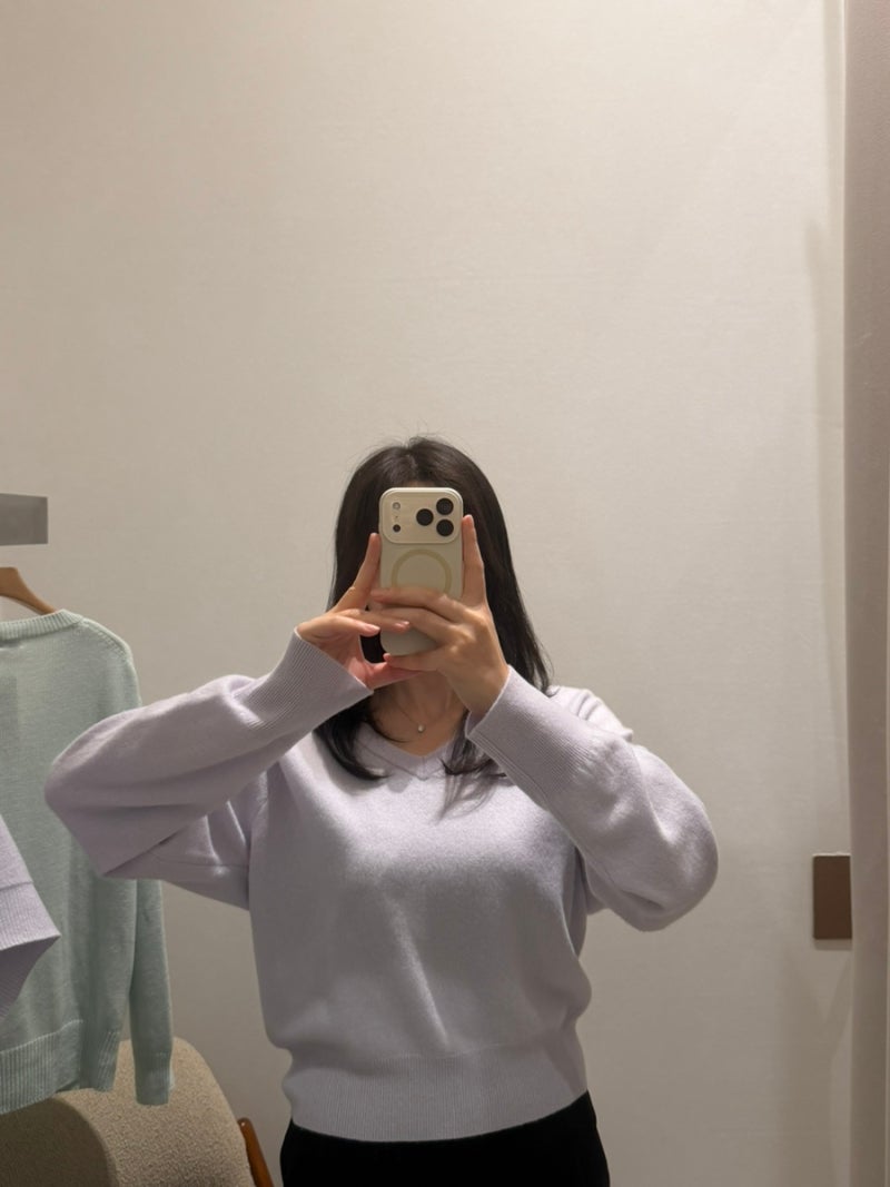 시에 마레 루즈 울 100 브이넥 니트 신상 제이 울 홀가먼트 니트 후기