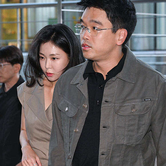 한때 아나운서로 이름 날리더니... 재벌가 며느리가 된 이다희 근황