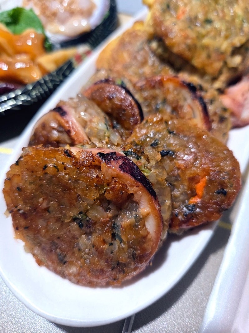속초 중앙시장 맛집 먹거리 추천 누룽지 오징어 순대 황부자튀김