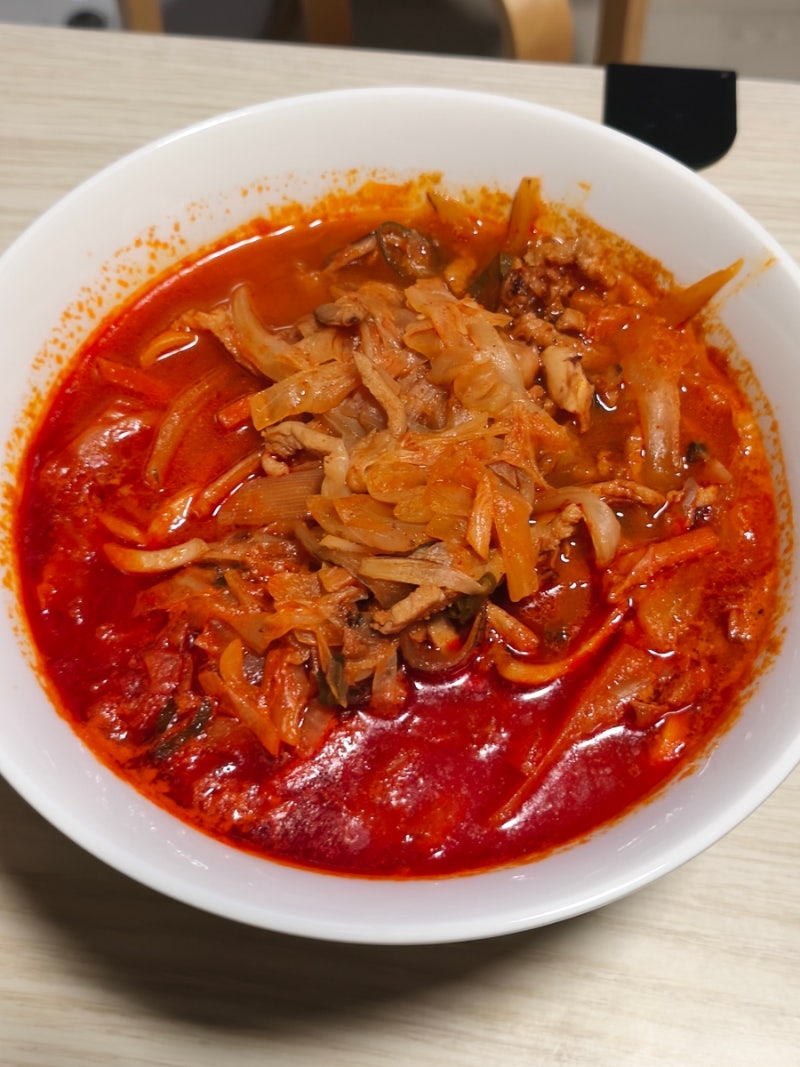 진짜 쉬운 짬뽕만들기 국물 짬뽕재료 레시피 집밥 최고