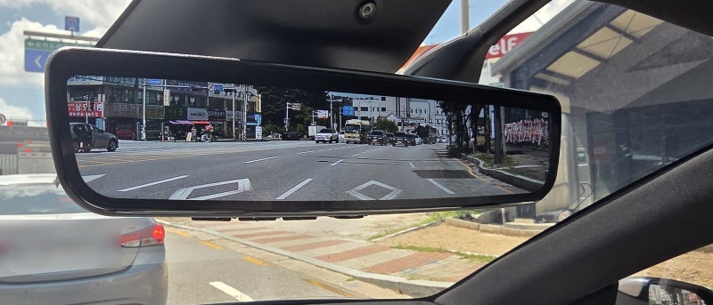 테슬라 모델 YL 디지털 룸미러 블랙박스 후기