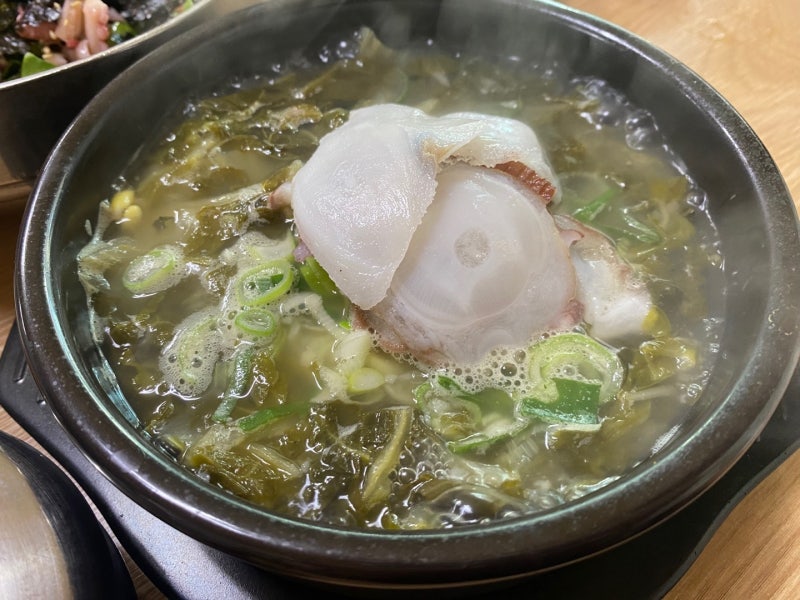속초중앙시장 문어국밥 오전 9시 방문 후기, 아침식사로 딱 좋았던 속초 맛집