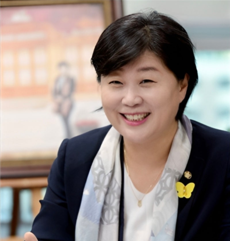 서영교 국회 법제사법위원장 프로필: 나이, 학력부터 4선 정치 이력까지 정리